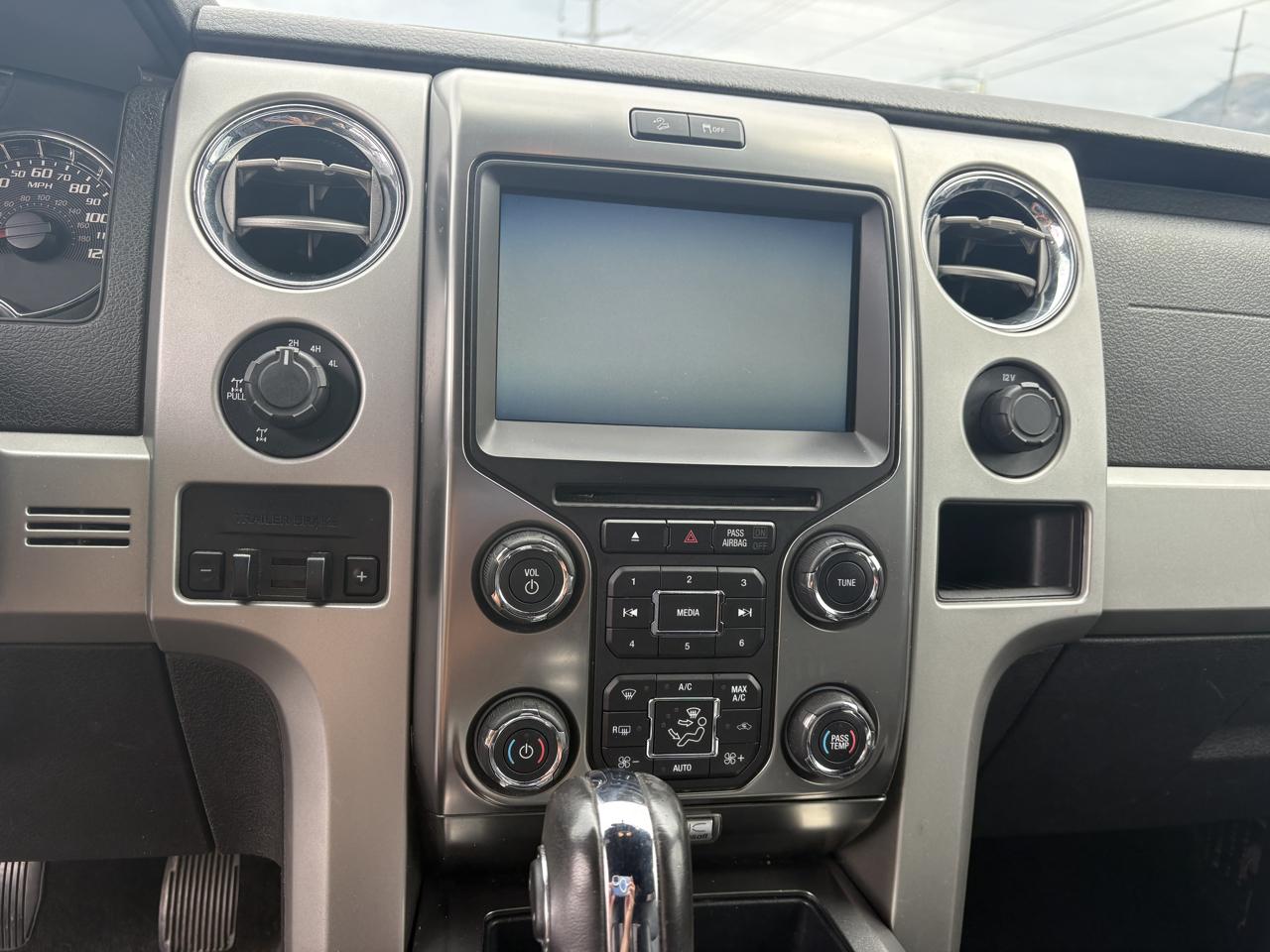 Ford F-150 4WD SuperCrew 145" Platinum 2014