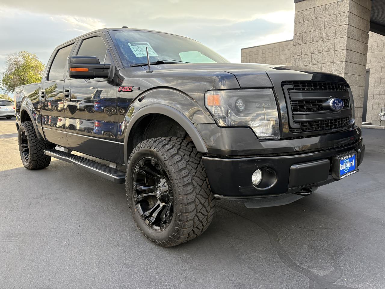 2014 Ford F-150 4WD SuperCrew 145" Platinum