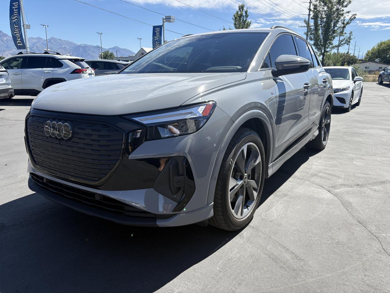 Audi Q4 e-tron Premium Plus 55 quattro 2024
