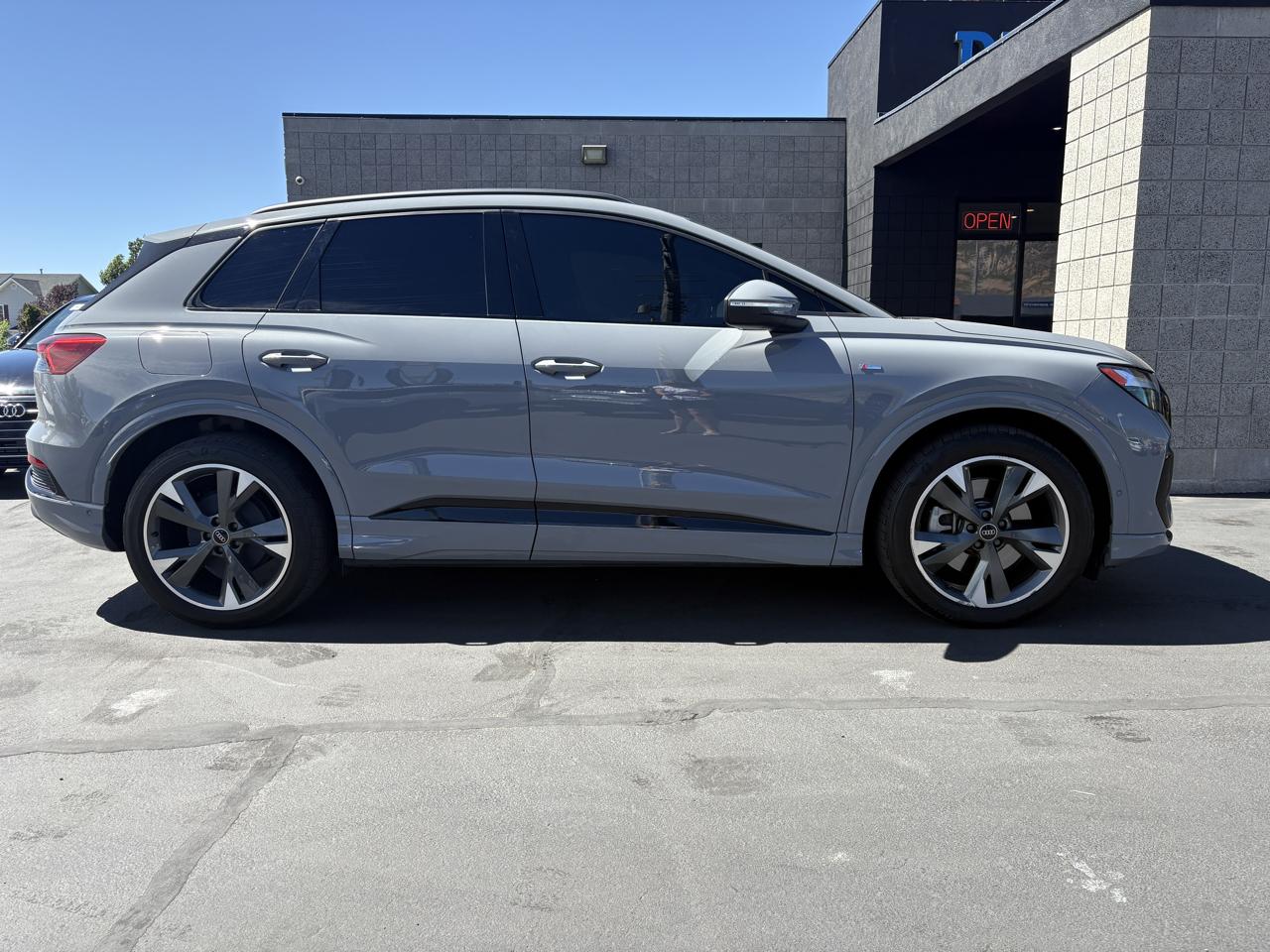 Audi Q4 e-tron Premium Plus 55 quattro 2024