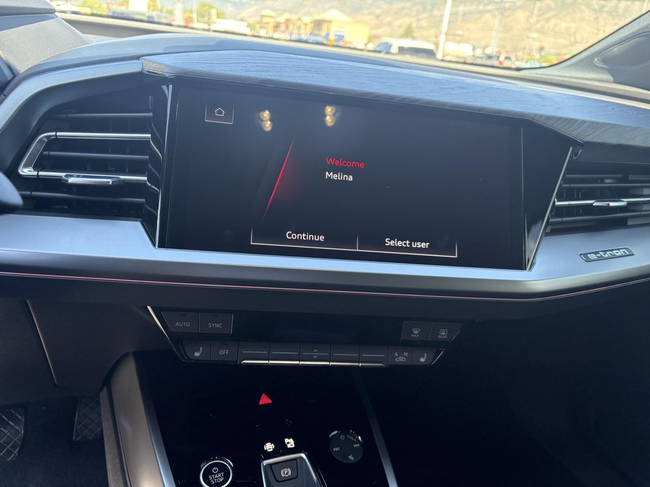 Audi Q4 e-tron Premium Plus 55 quattro 2024