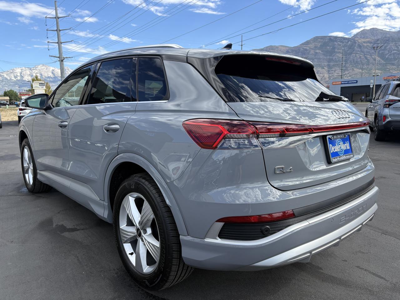 Audi Q4 e-tron Premium 50 quattro 2024