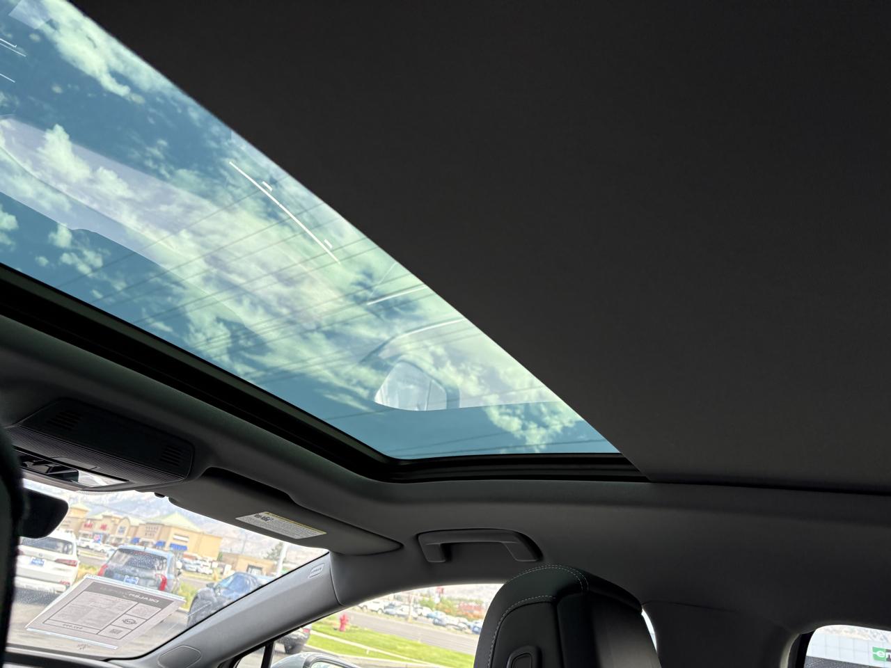 Audi Q4 e-tron Premium 50 quattro 2024