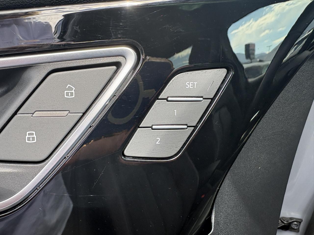 Audi Q4 e-tron Premium 50 quattro 2024