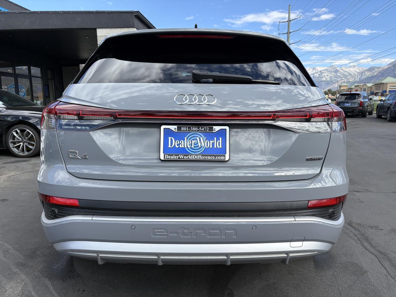 Audi Q4 e-tron Premium 50 quattro 2024