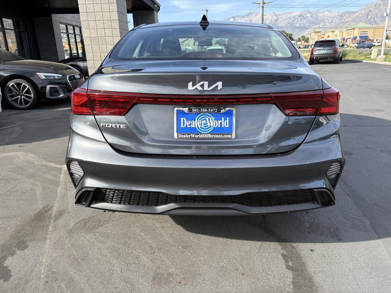 Kia Forte LXS IVT 2023