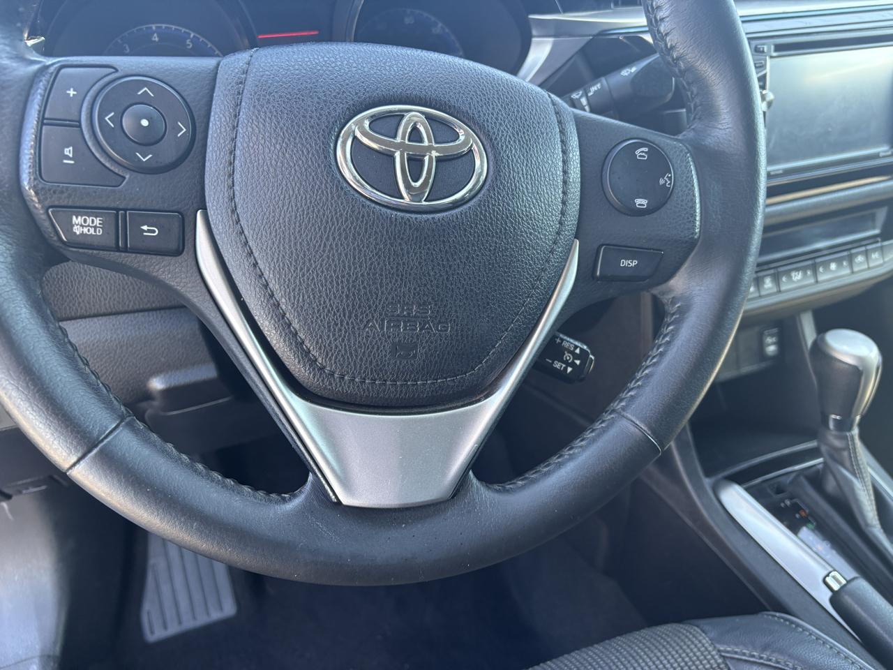 Toyota Corolla 4dr Sdn Auto S (Natl) 2015
