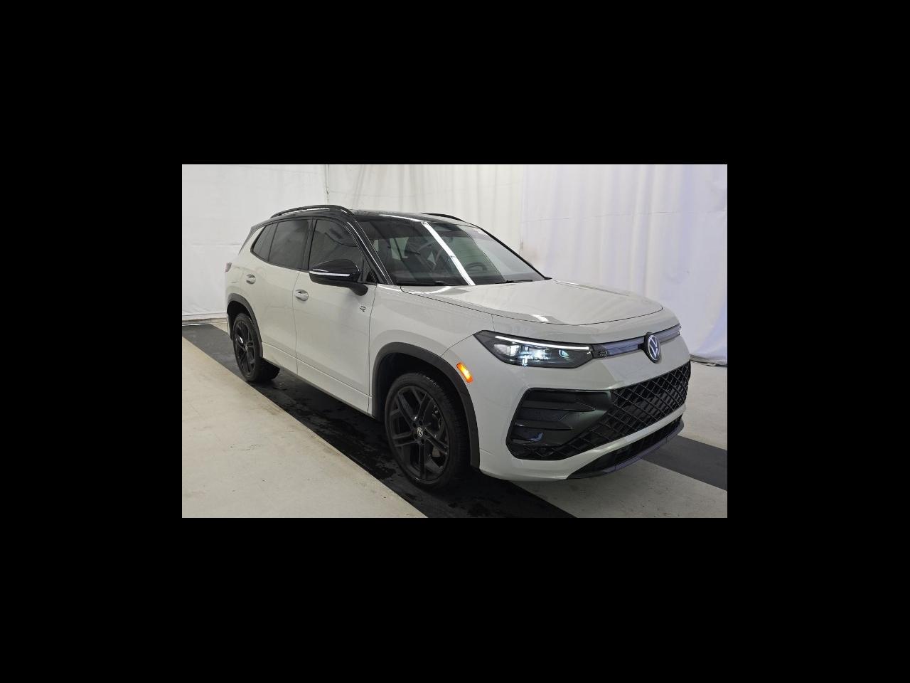 Volkswagen Tiguan 2.0T SE R-Line Black 4MOTION 2025