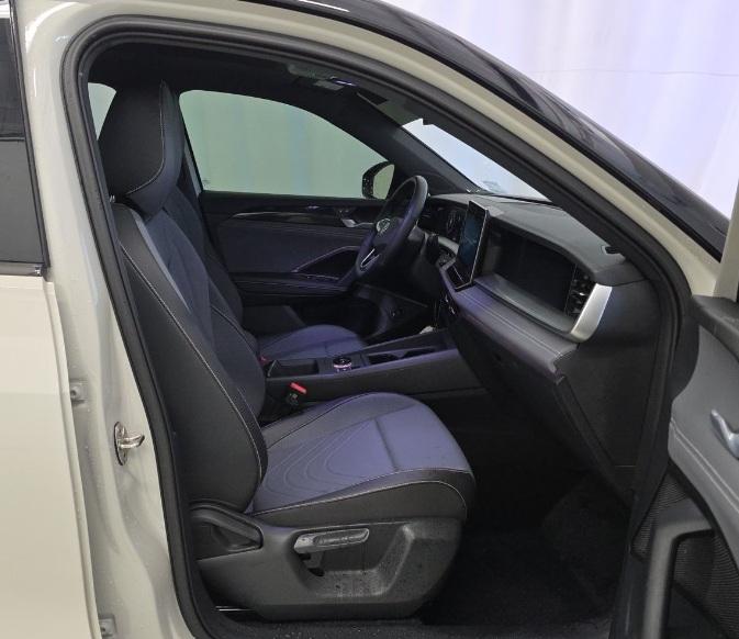 Volkswagen Tiguan 2.0T SE R-Line Black 4MOTION 2025
