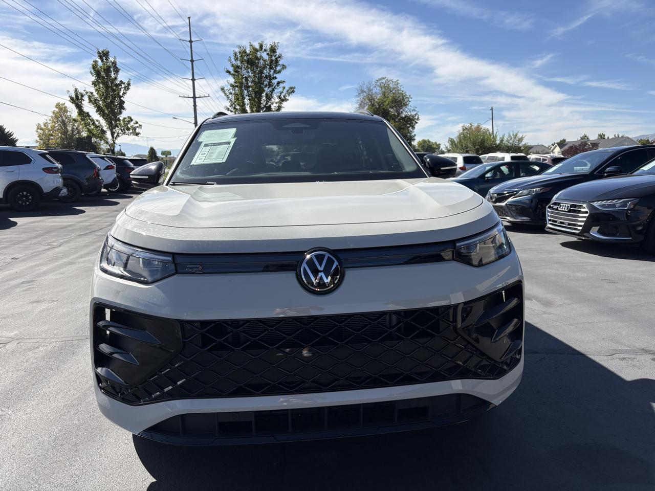 Volkswagen Tiguan 2.0T SE R-Line Black 4MOTION 2025