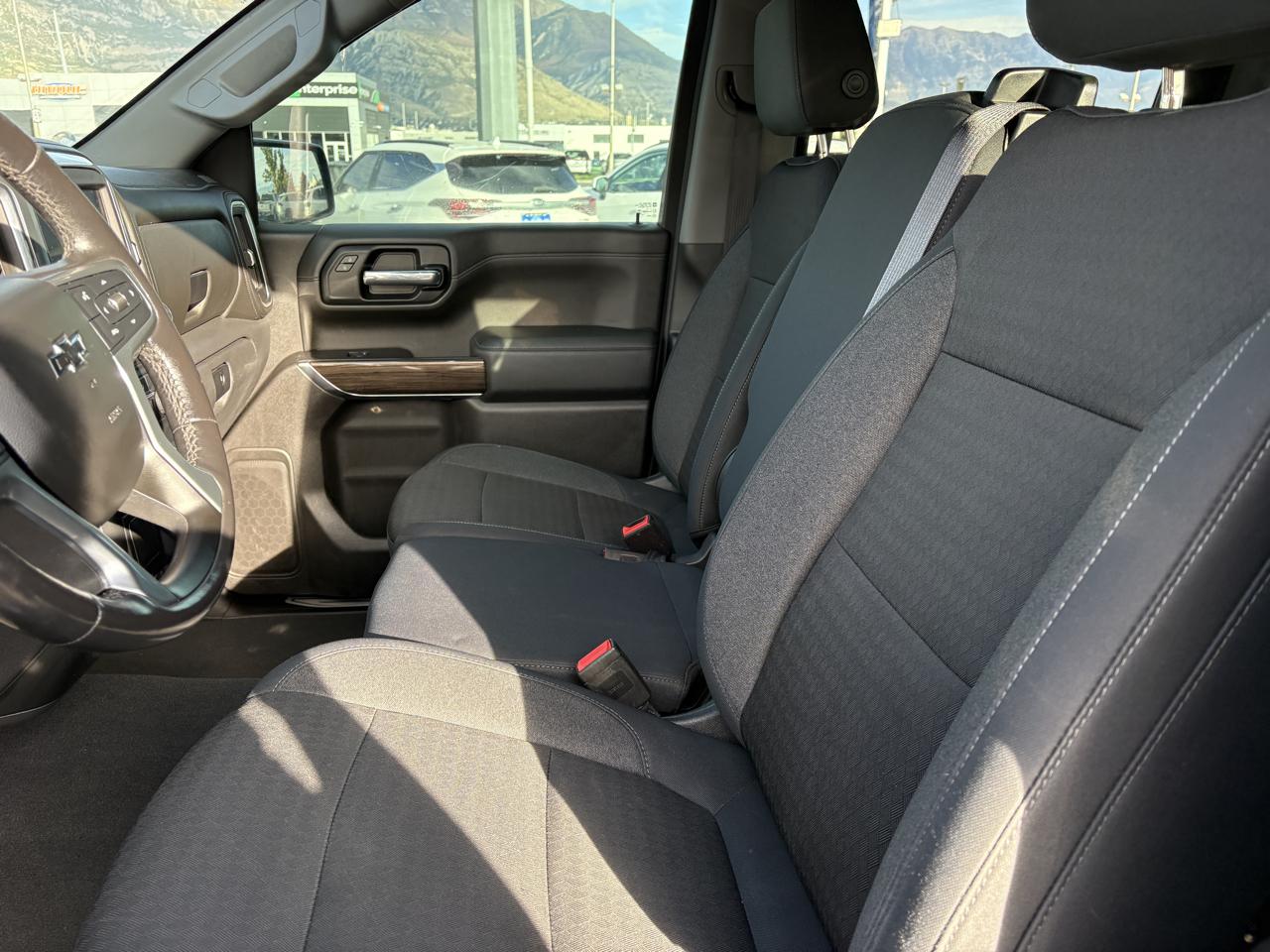 Chevrolet Silverado 1500 4WD Crew Cab 157" RST 2019