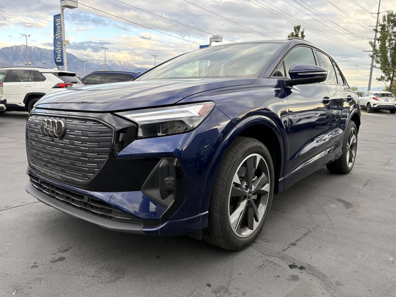 Audi Q4 e-tron Premium 50 quattro 2024