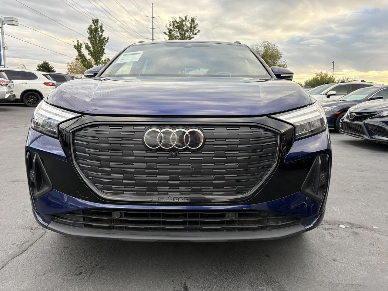 Audi Q4 e-tron Premium 50 quattro 2024