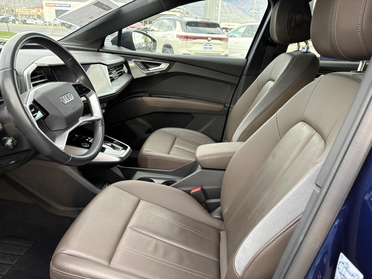 Audi Q4 e-tron Premium 50 quattro 2024