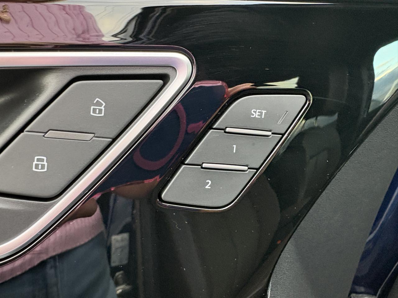 Audi Q4 e-tron Premium 50 quattro 2024