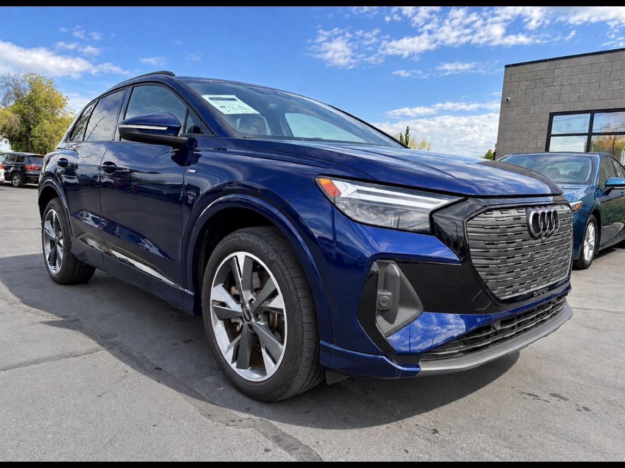 2024 Audi Q4 e-tron Premium 50 quattro