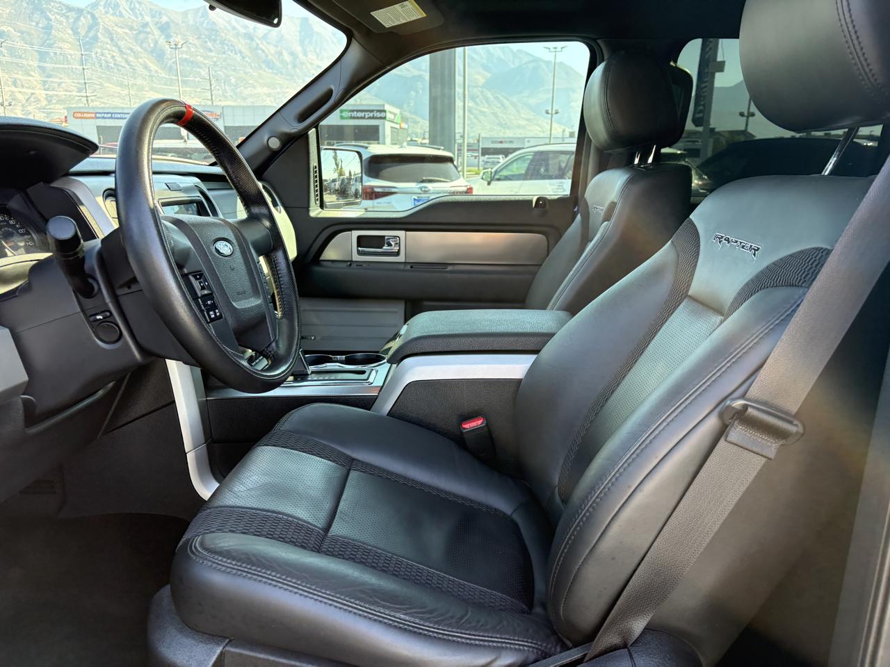 Ford F-150 4WD SuperCrew 145" SVT Raptor 2014