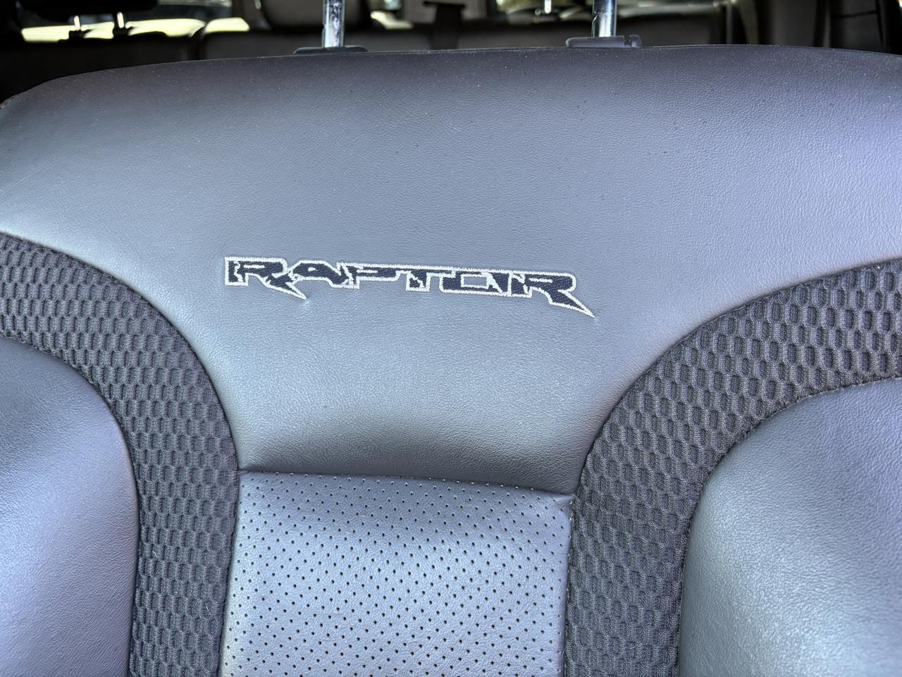 Ford F-150 4WD SuperCrew 145" SVT Raptor 2014