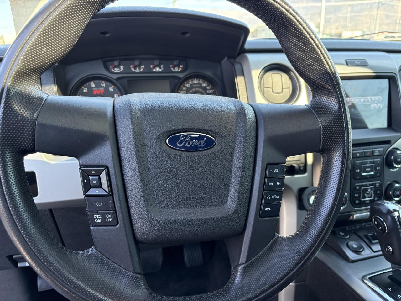Ford F-150 4WD SuperCrew 145" SVT Raptor 2014