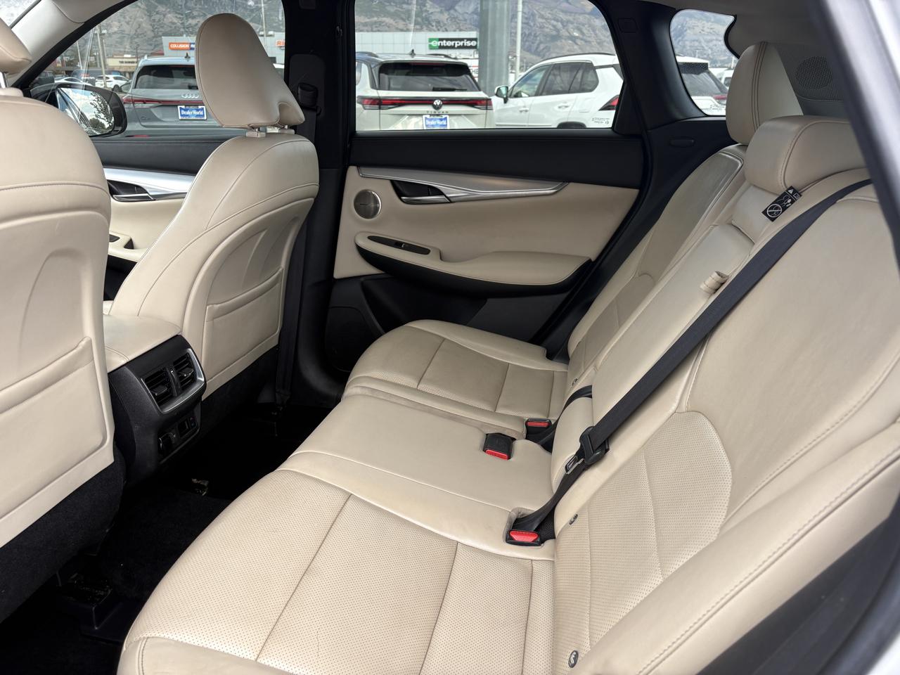 Infiniti QX50 ESSENTIAL AWD 2019