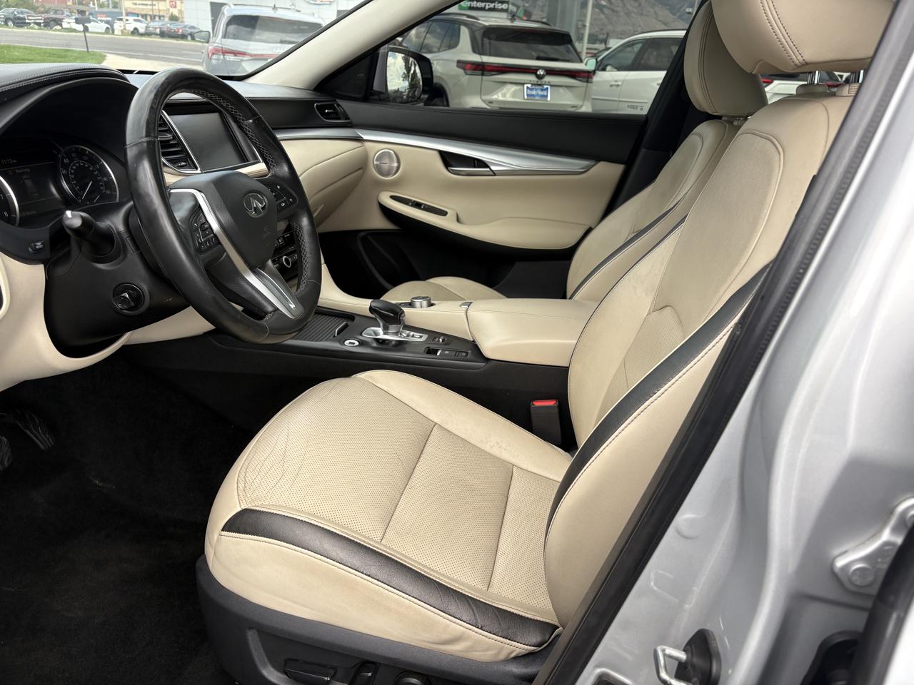 Infiniti QX50 ESSENTIAL AWD 2019