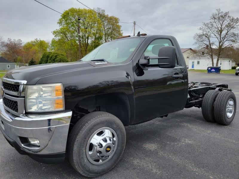 Used 2011 Chevrolet Silverado 3500HD LT Long Box 4WD for Sale in