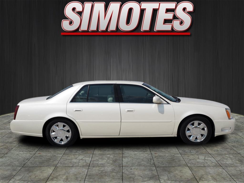 Cadillac DeVille DTS 2000