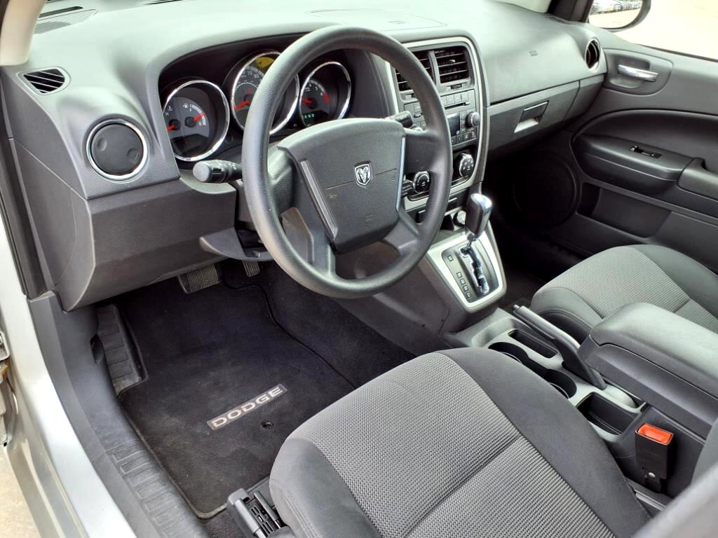 Dodge Caliber Mainstreet 2011