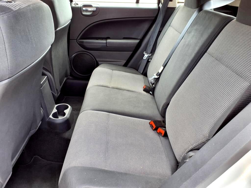 Dodge Caliber Mainstreet 2011