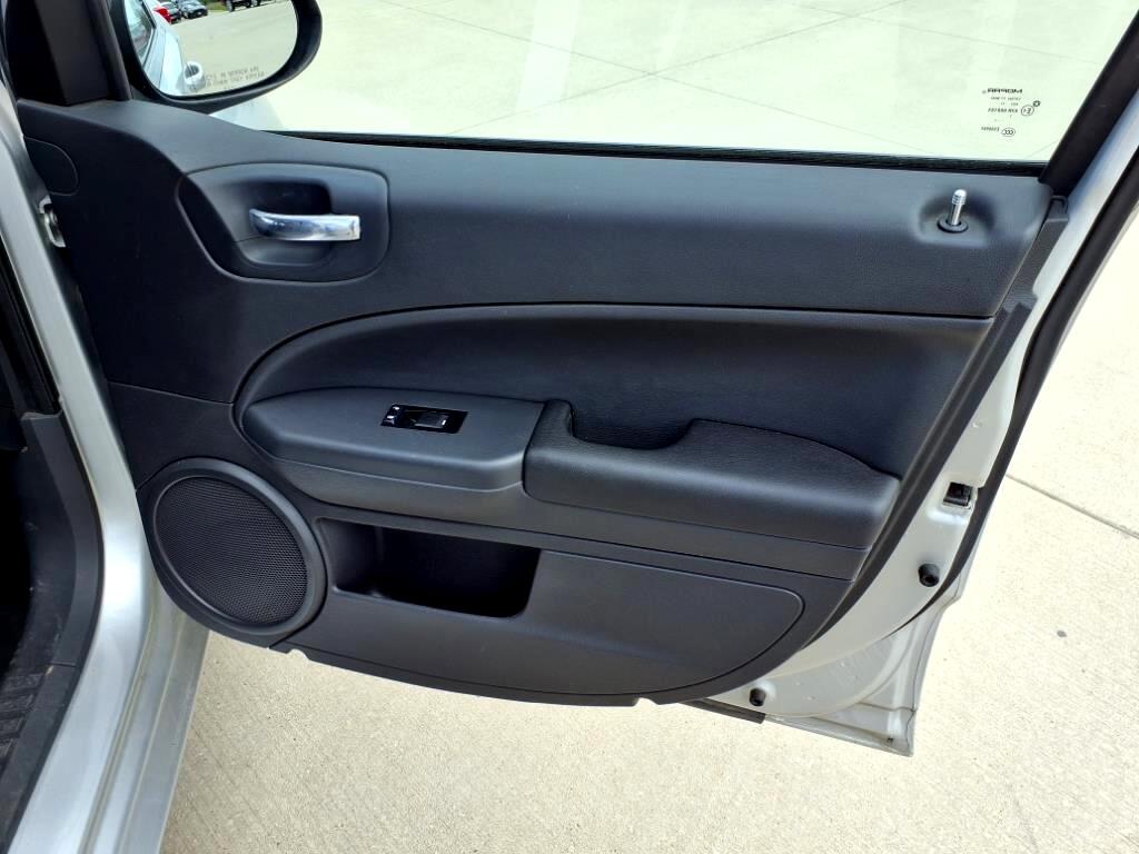 Dodge Caliber Mainstreet 2011