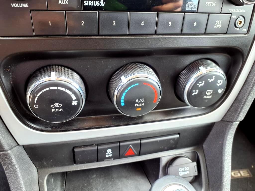 Dodge Caliber Mainstreet 2011