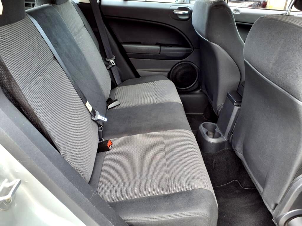 Dodge Caliber Mainstreet 2011