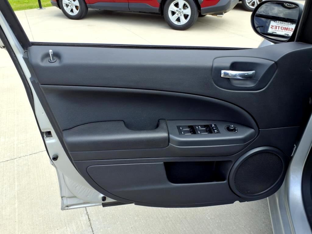 Dodge Caliber Mainstreet 2011