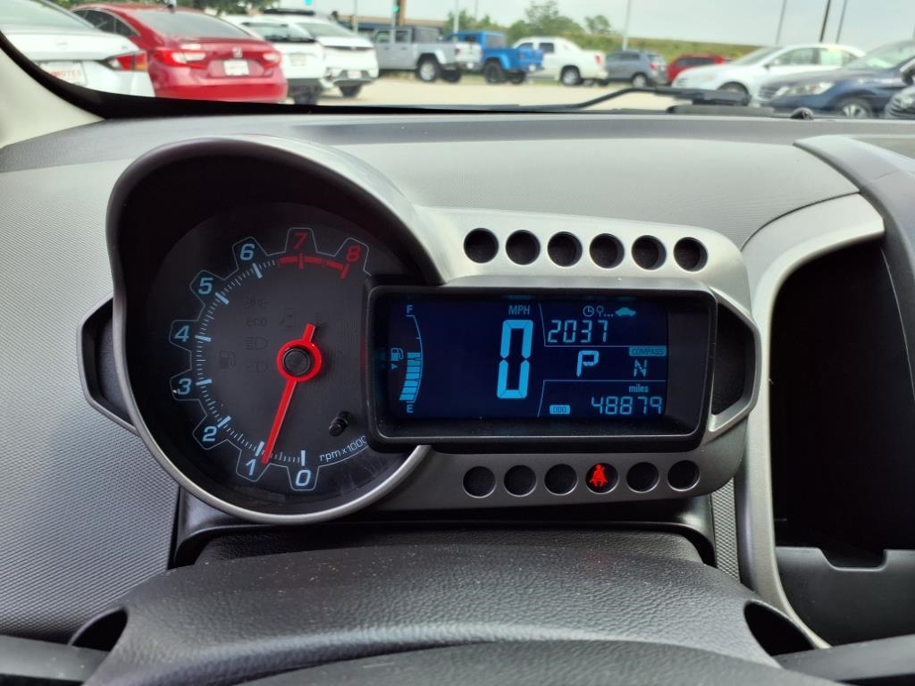 Chevrolet Sonic LT Auto 5-Door 2015