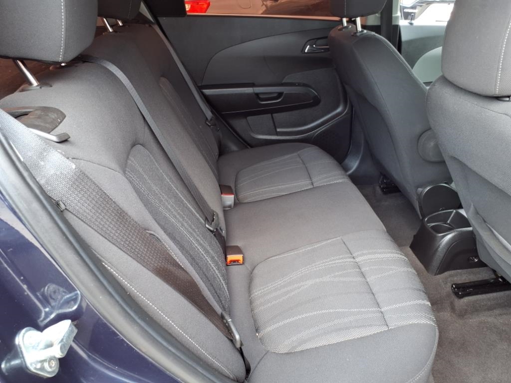 Chevrolet Sonic LT Auto 5-Door 2015