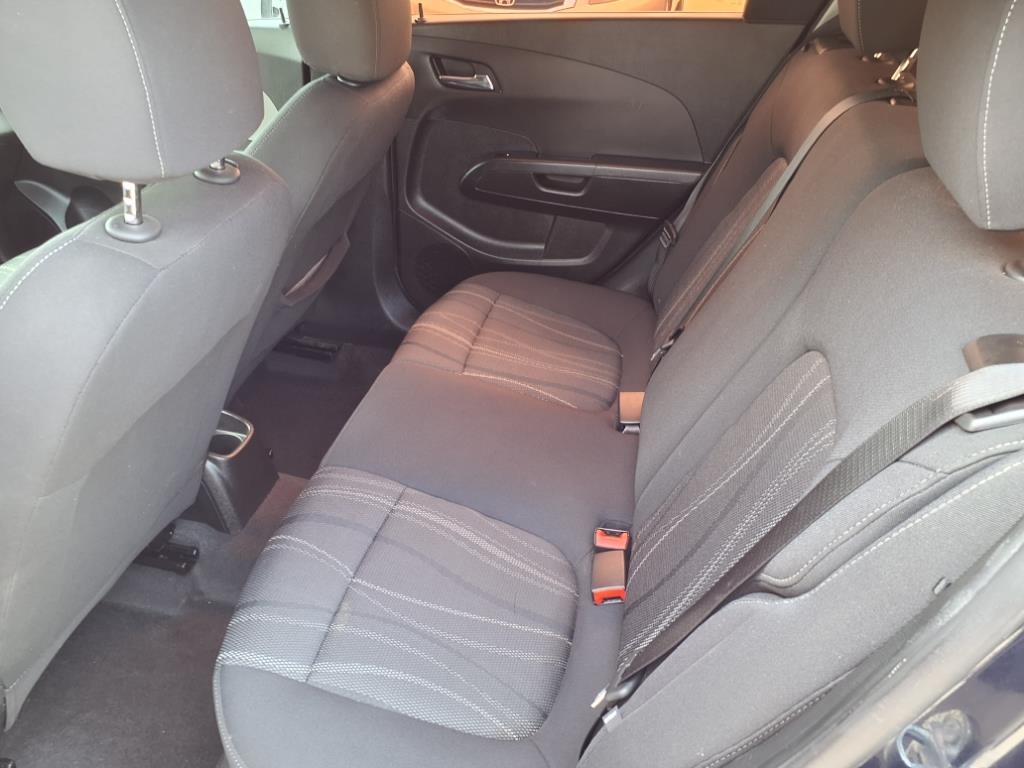 Chevrolet Sonic LT Auto 5-Door 2015