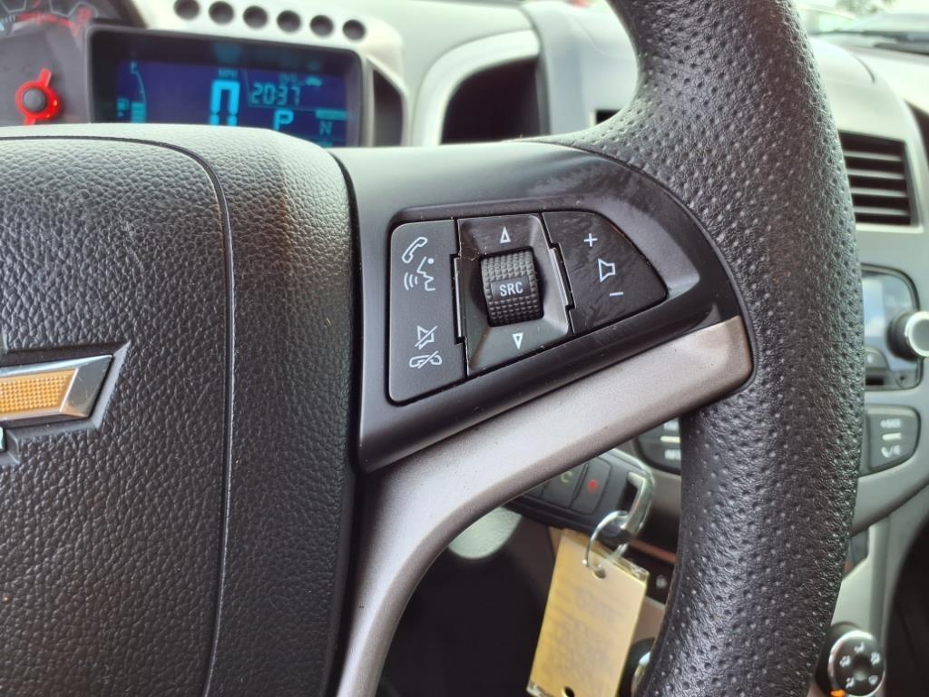 Chevrolet Sonic LT Auto 5-Door 2015