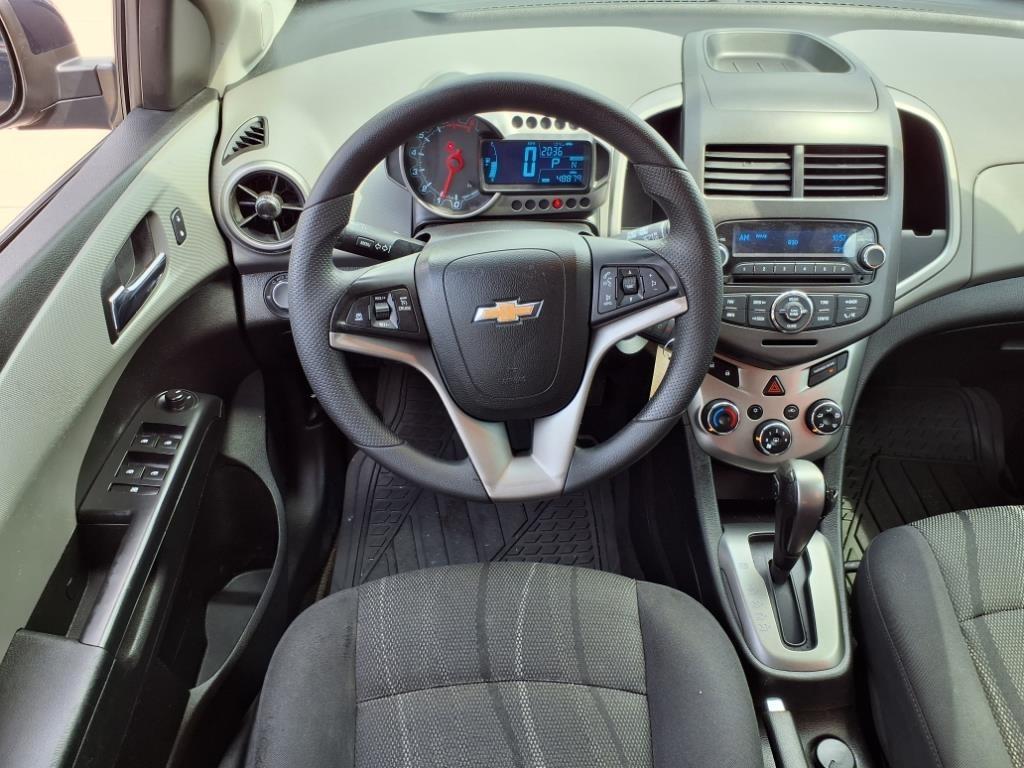 Chevrolet Sonic LT Auto 5-Door 2015