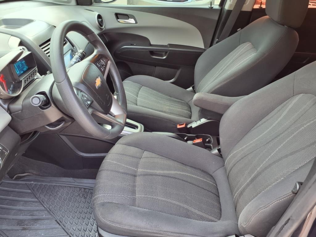 Chevrolet Sonic LT Auto 5-Door 2015