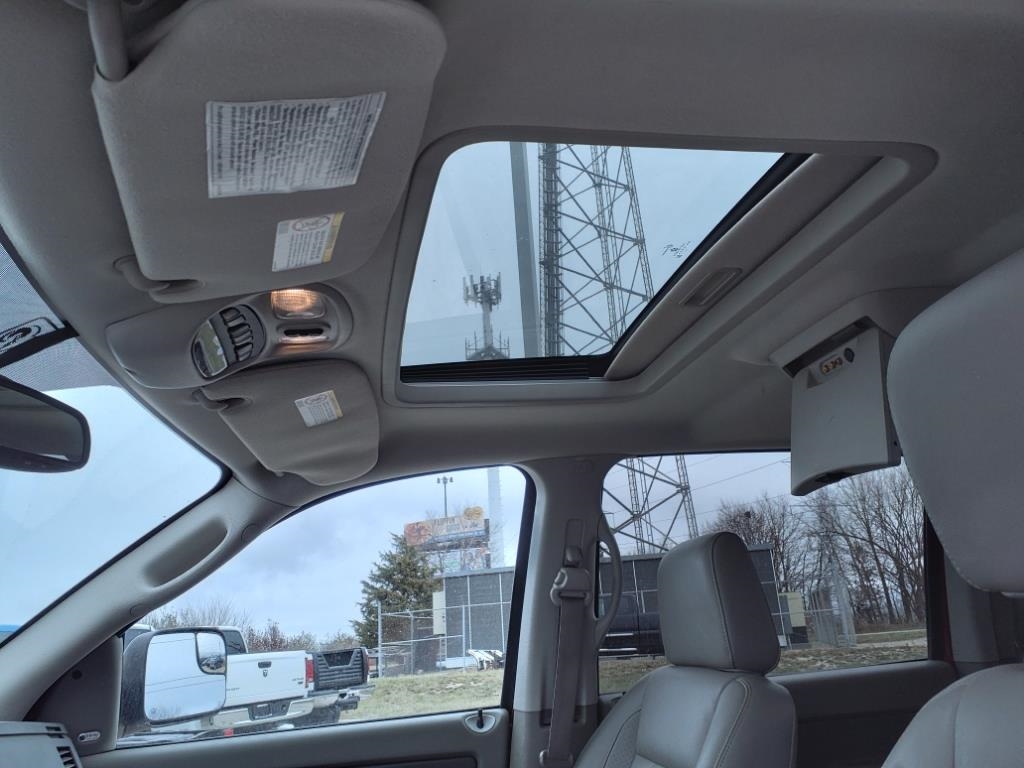 Dodge Ram 2500 Laramie Mega Cab 4WD 2008