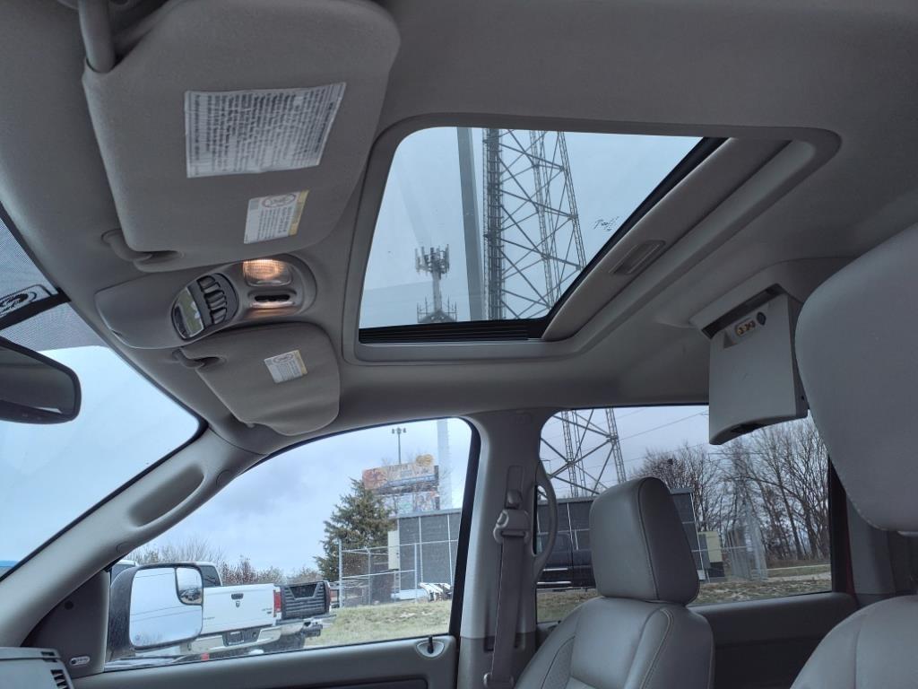 Dodge Ram 2500 Laramie Mega Cab 4WD 2008