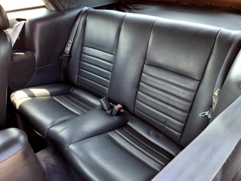 Ford Mustang GT Deluxe Convertible 2001