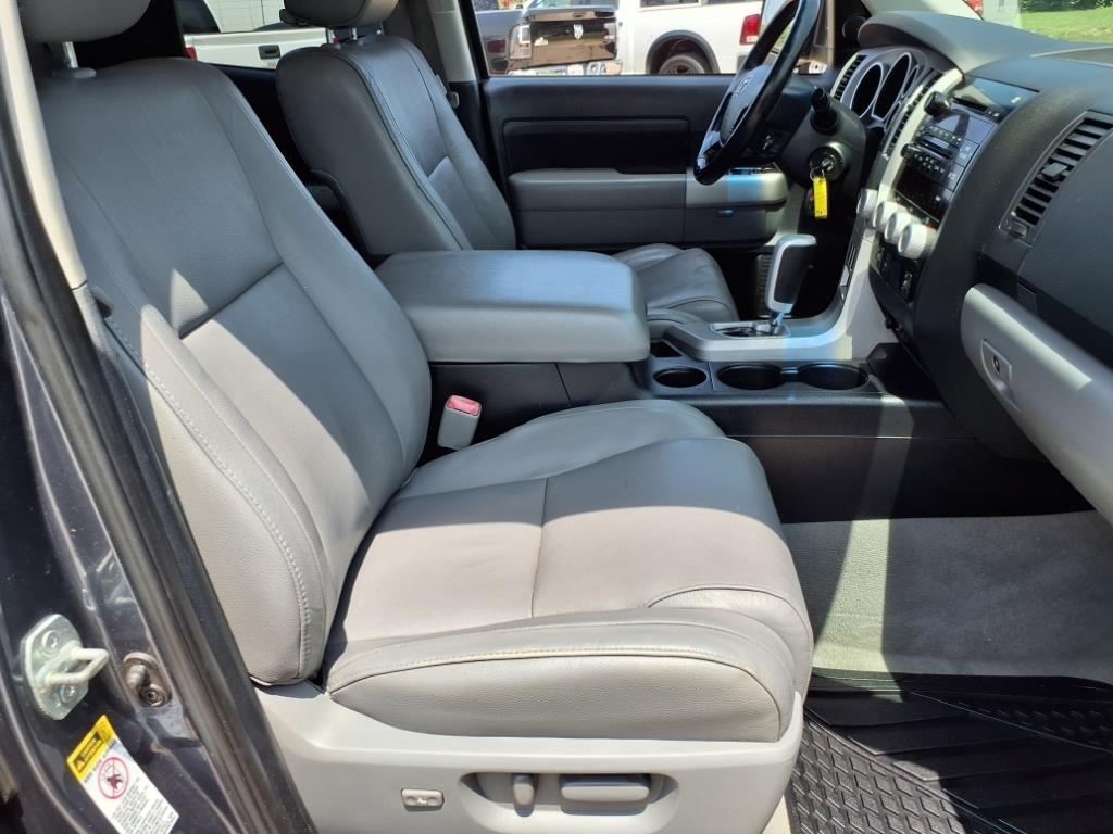 Toyota Tundra Limited Double Cab 5.7L 4WD 2008