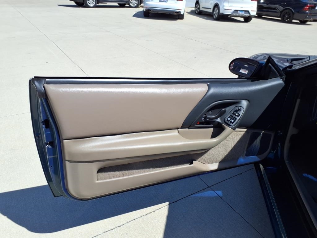 Chevrolet Camaro Z28 CONVERTIBLE 1997 Chevrolet Camaro Z28 CONVERTIBLE 1997