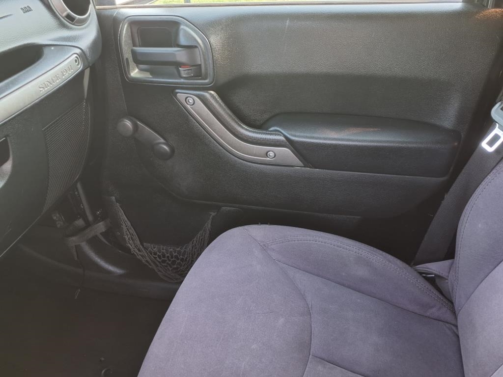 Jeep Wrangler Sport 4WD 2013