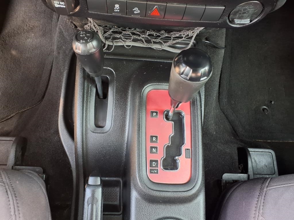 Jeep Wrangler Sport 4WD 2013