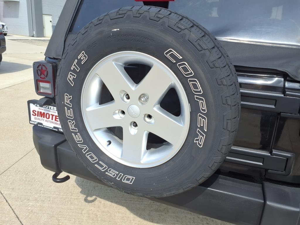 Jeep Wrangler Sport 4WD 2013