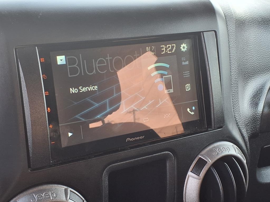 Jeep Wrangler Sport 4WD 2013