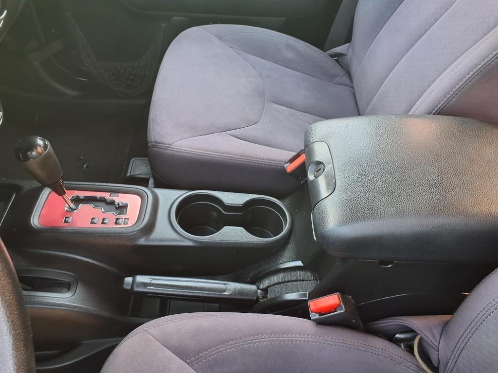 Jeep Wrangler Sport 4WD 2013