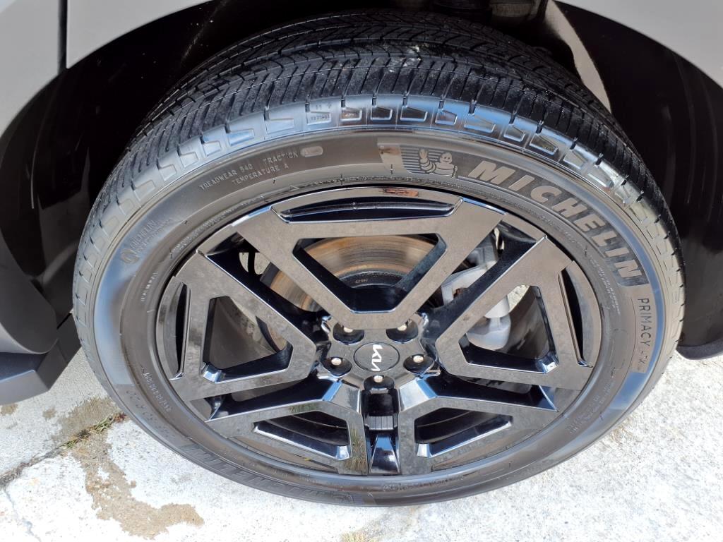 2023 Kia Telluride EX photo 3